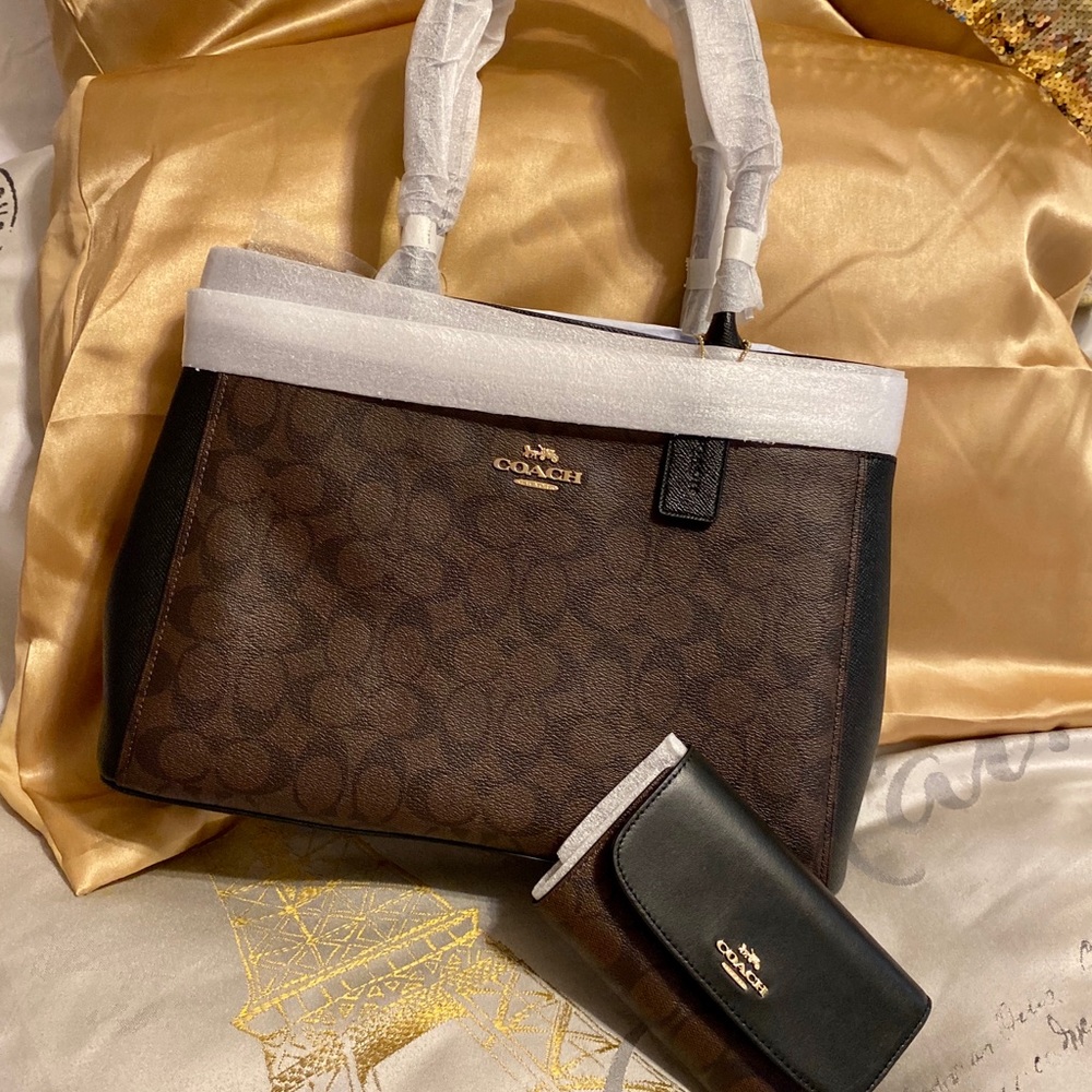 Coach Casey Tote & Matching Wallet